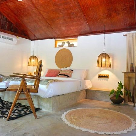 Sunsets And Palm Trees Bed & Breakfast Alappuzha Exterior photo