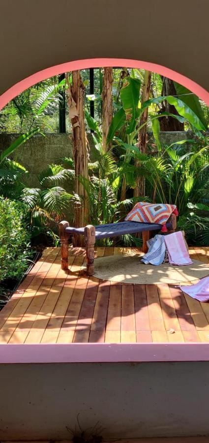 Sunsets And Palm Trees Bed & Breakfast Alappuzha Exterior photo