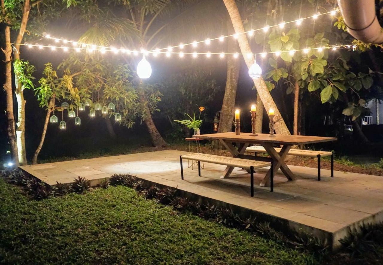 Sunsets And Palm Trees Bed & Breakfast Alappuzha Exterior photo